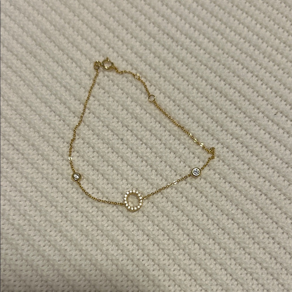 Dainty Letter O Gold Bracelet